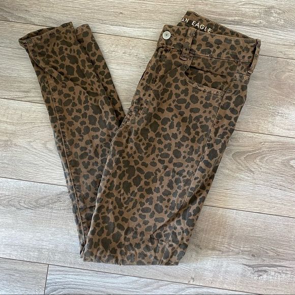 NWOT American Eagle Ne(x)t Level Stretch Super Hi-Rise Jeans Leopard - SIZE 6 - Picture 3 of 4